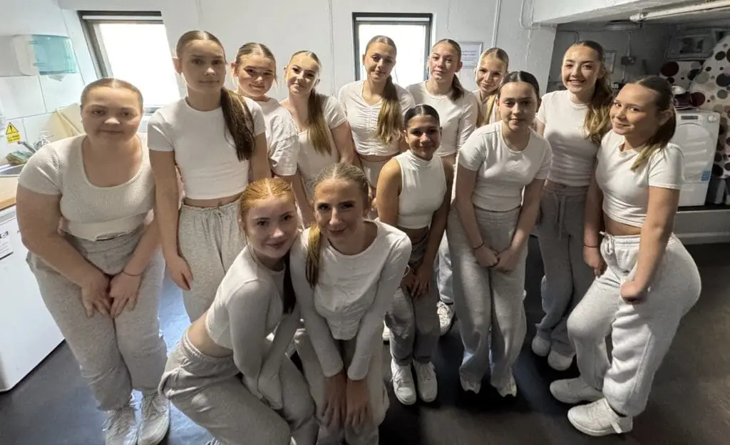 dance 1