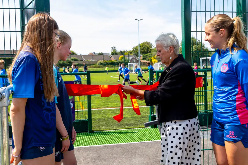 2 Councillor Shirley Reynolds cuts the ribbon to declare the facility open